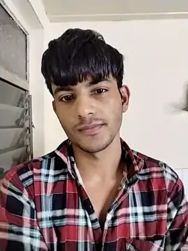 Snapshot of kingkartik7 chatting on February 2025 06:42:02 PM kingkartik7 online show from February 2025 06:42:02 PM