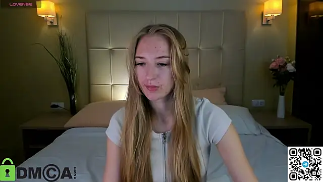 Stacy River online show from September 2025 08:08:01 AM