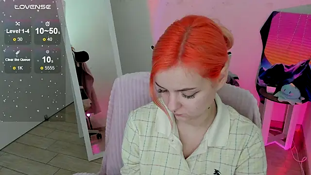 Fire Bestie online show from September 2025 12:32:02 PM