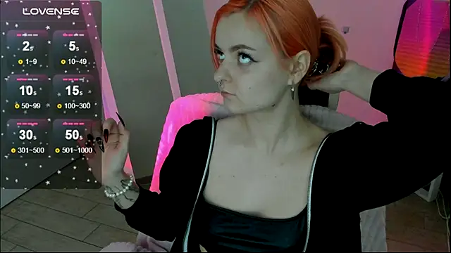 Fire Bestie online show from November 2025 01:44:02 PM