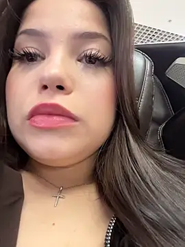 Chloe  Moon online show from April 2026 02:11:02 PM