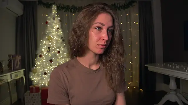 RennieLewis online show from December 2024 02:46:02 PM