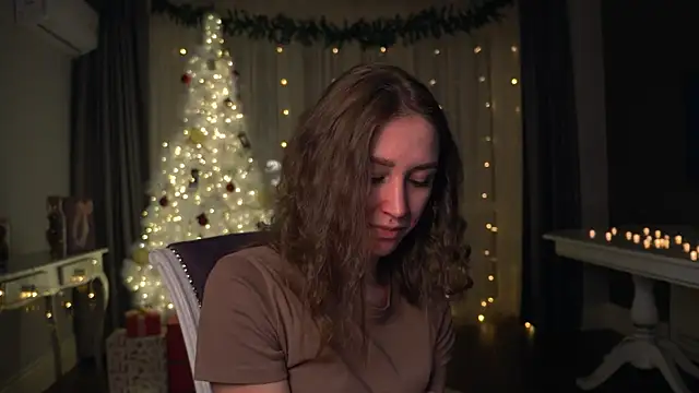 RennieLewis online show from December 2024 08:55:02 PM