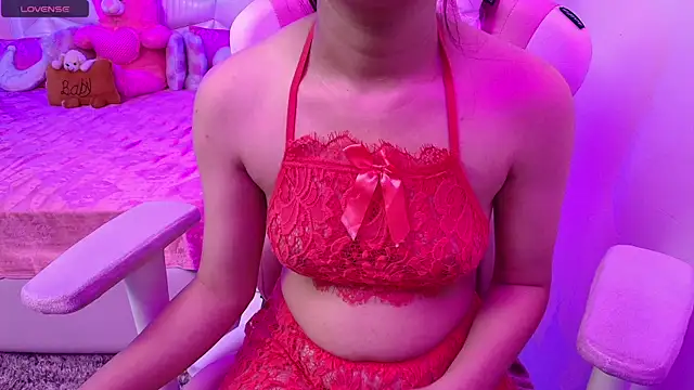Snapshot of YourKusu chatting on February 2025 12:11:02 PM YourKusu online show from February 2025 12:11:02 PM