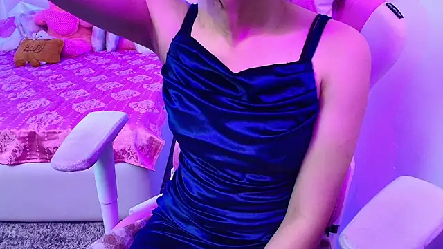Snapshot of YourKusu chatting on February 2025 05:36:01 PM YourKusu online show from February 2025 05:36:01 PM