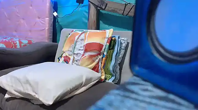 Snapshot of mom_son_dirty chatting on March 2025 12:07:02 AM mom son dirty online show from March 2025 12:07:02 AM