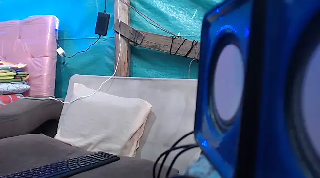 Snapshot of mom_son_dirty chatting on March 2025 02:34:02 PM mom son dirty online show from March 2025 02:34:02 PM