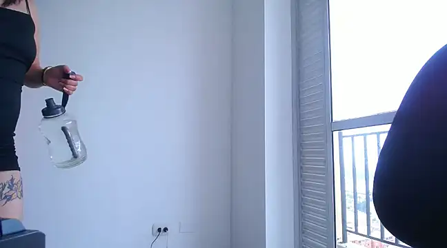 lorenalover24 online show from December 2024 06:59:02 PM