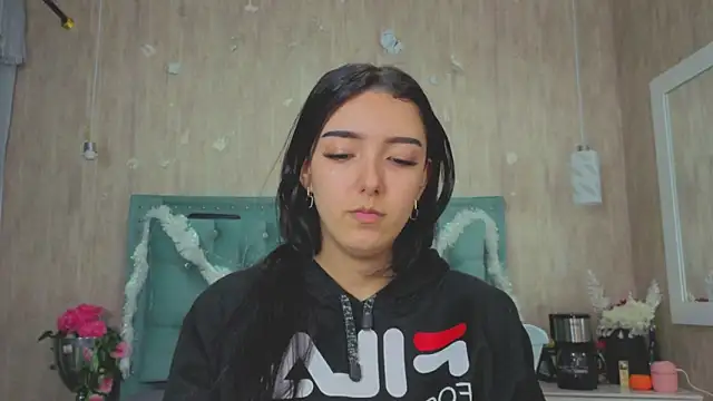 Marcelaa fox online show from December 2025 10:39:02 PM