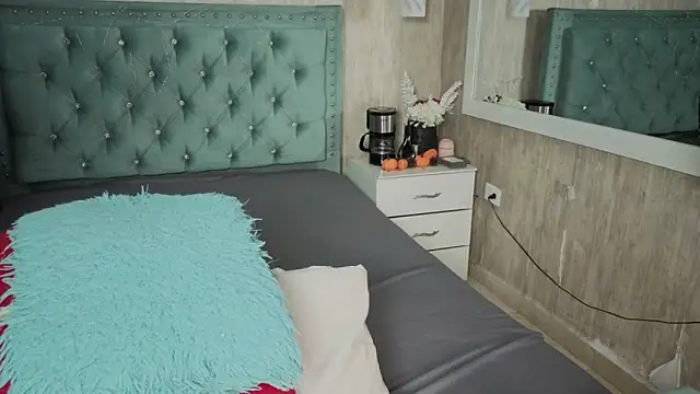 Marcelaa fox online show from March 2026 08:21:02 PM