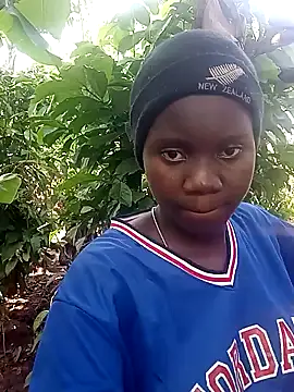 Snapshot of Black_juicy24 chatting on December 2024 12:16:01 PM Black juicy24 online show from December 2024 12:16:01 PM