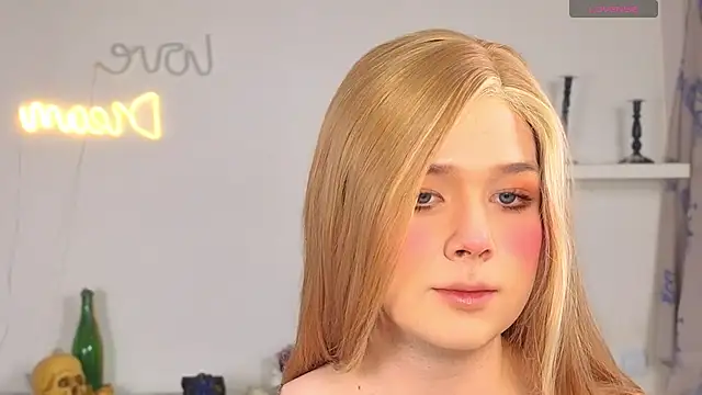  yourFoxy  online show from October 2025 11:55:02 AM