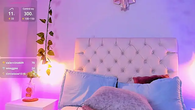 Snapshot of Isabella_Flowers chatting on March 2025 01:45:02 AM Isabella Flowers online show from March 2025 01:45:02 AM