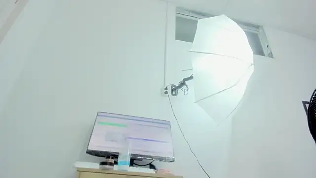 Dalia 20 online show from November 2025 12:20:02 AM