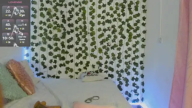 daren paulina online show from March 2025 12:01:02 PM