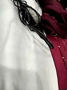 rohitlov150 online show from November 2025 11:43:02 AM