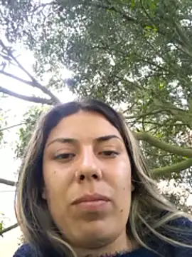 Snapshot of Sweel_Leyva18 chatting on May 2026 04:14:02 PM Sweel Leyva18 online show from May 2026 04:14:02 PM