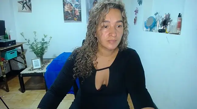 mature tammyjones online show from February 2025 12:38:02 PM