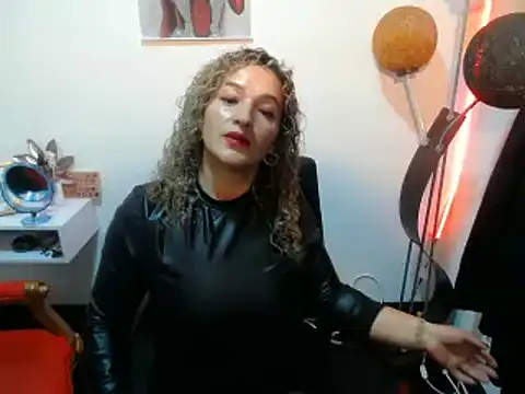 mature tammyjones online show from March 2025 12:41:02 PM