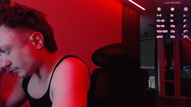 Snapshot of alex_nash chatting on October 2025 09:26:01 PM alex nash online show from October 2025 09:26:01 PM