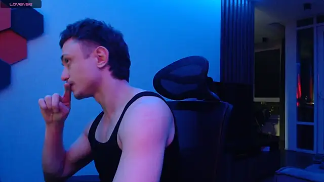 Snapshot of alex_nash chatting on October 2025 09:25:02 PM alex nash online show from October 2025 09:25:02 PM