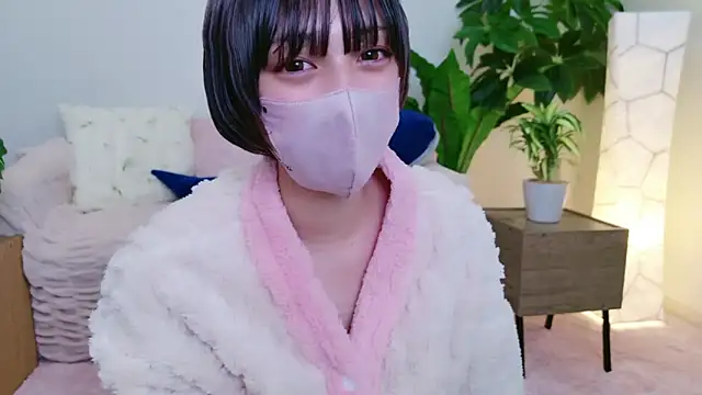 Snapshot of cohaku_329 chatting on January 2025 07:38:02 PM cohaku 329 online show from January 2025 07:38:02 PM