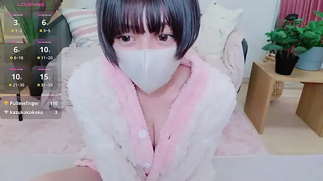 Snapshot of cohaku_329 chatting on February 2025 03:26:01 PM cohaku 329 online show from February 2025 03:26:01 PM