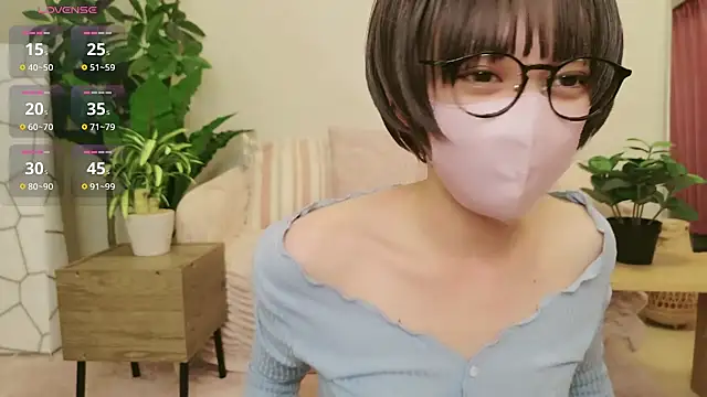 Snapshot of cohaku_329 chatting on March 2025 03:24:02 PM cohaku 329 online show from March 2025 03:24:02 PM
