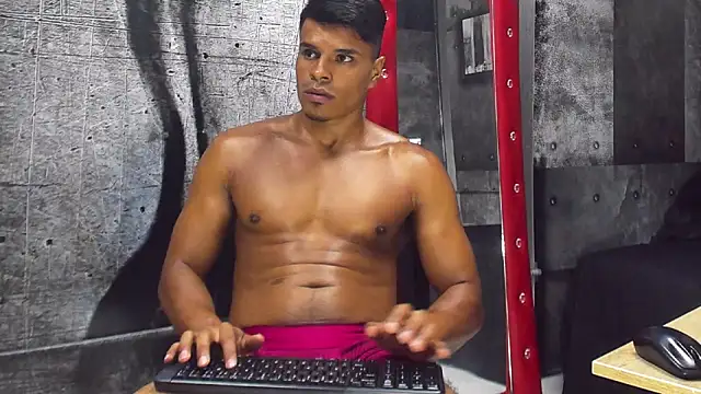 Snapshot of Derek_Lustfordx chatting on March 2025 02:19:01 PM Derek Lustfordx online show from March 2025 02:19:01 PM