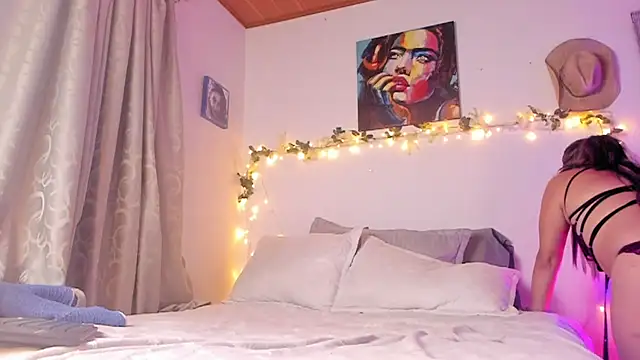 Snapshot of Valerysensitive chatting on January 2025 12:54:01 AM Valerysensitive online show from January 2025 12:54:01 AM