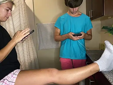 girlfriendmissy online show from September 2025 07:26:02 PM