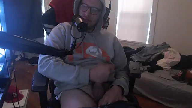 chicostick413 online show from October 2025 02:16:02 PM