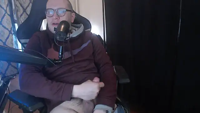 chicostick413 online show from March 2026 12:28:01 PM