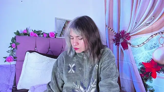 GilaKat online show from December 2024 07:49:02 AM