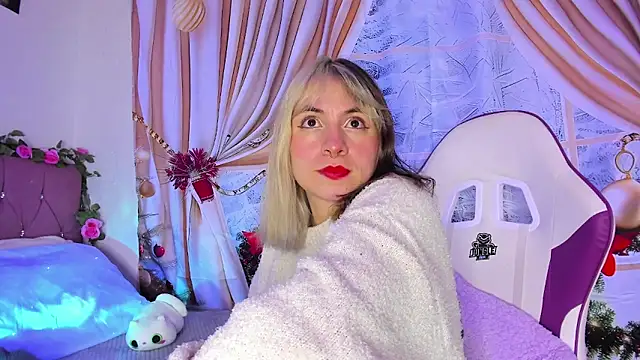 GilaKat online show from December 2024 05:27:02 AM