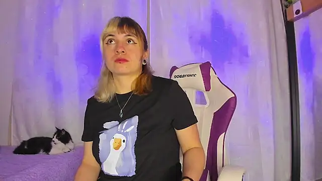 GilaKat online show from January 2025 04:43:01 AM