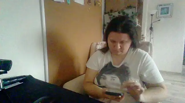 ReifeVenna online show from December 2024 10:38:02 AM
