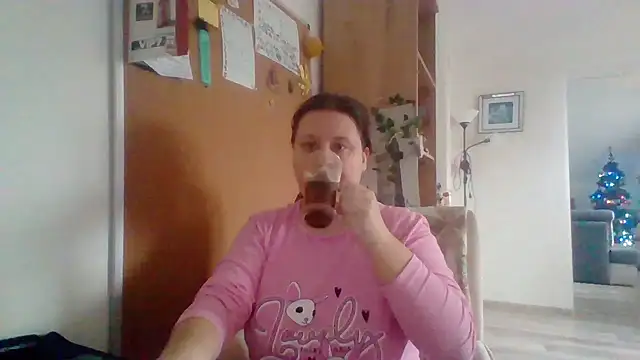 ReifeVenna online show from December 2024 10:13:02 AM