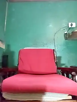 Chocolate factory man online show from December 2024 07:32:02 PM