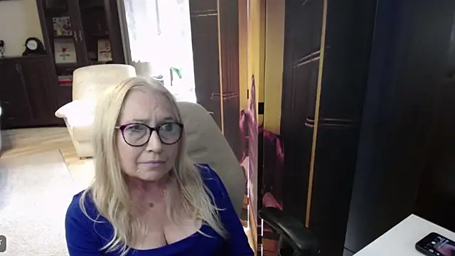 sofia xkiss online show from July 2026 01:52:02 PM