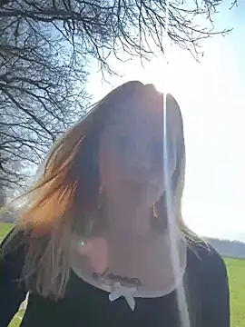 justmila online show from March 2026 10:55:01 AM