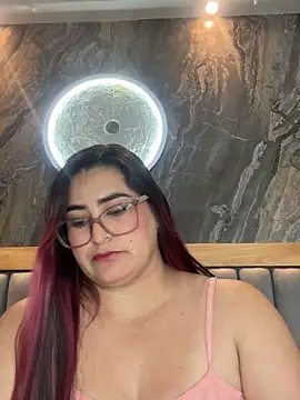 BellaPeers  online show from September 2025 12:32:01 PM