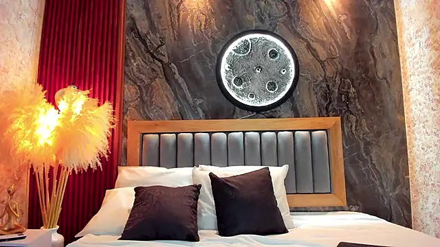 BellaPeers  online show from December 2025 12:10:01 PM