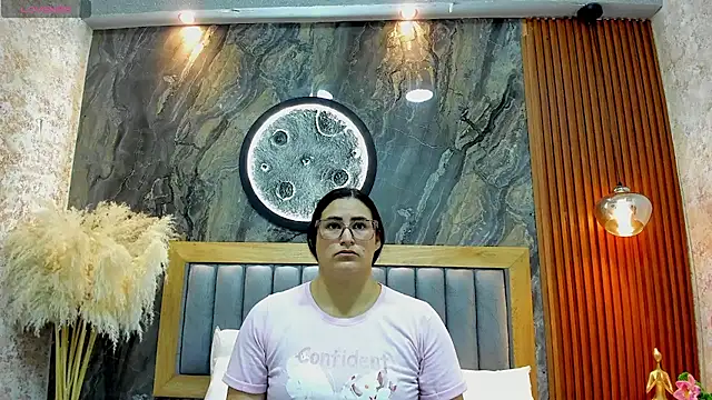 BellaPeers  online show from April 2026 10:55:01 AM