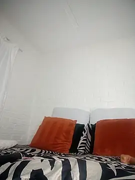 Shria107 online show from March 2026 10:14:01 PM