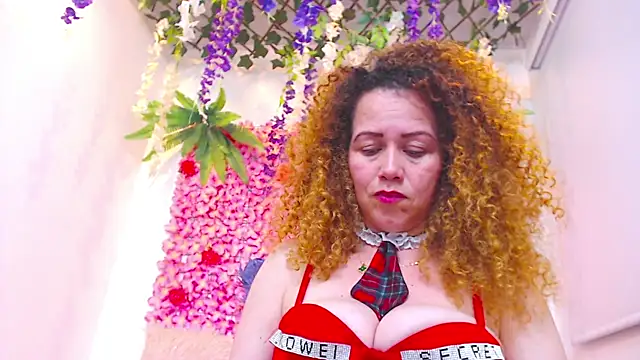 BLONDE SEXYHOT online show from December 2025 12:31:02 AM