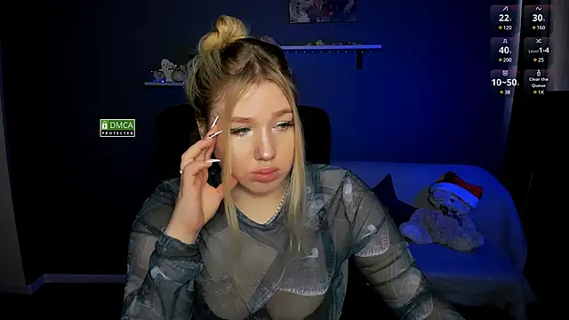 Snapshot of juli_kisss chatting on February 2025 09:32:02 AM juli kisss online show from February 2025 09:32:02 AM