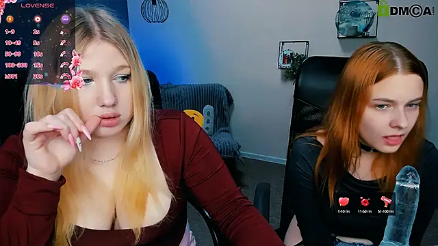 Snapshot of juli_kisss chatting on March 2025 03:02:02 AM juli kisss online show from March 2025 03:02:02 AM