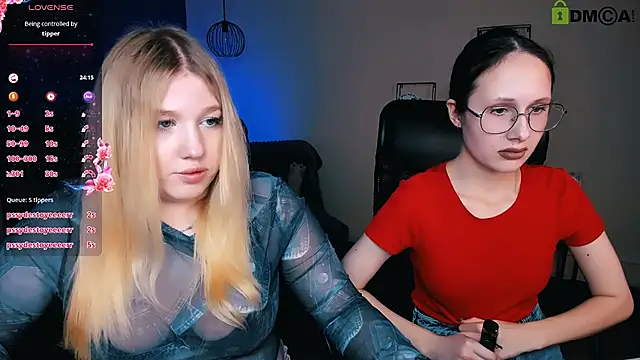 Snapshot of juli_kisss chatting on March 2025 10:39:02 PM juli kisss online show from March 2025 10:39:02 PM