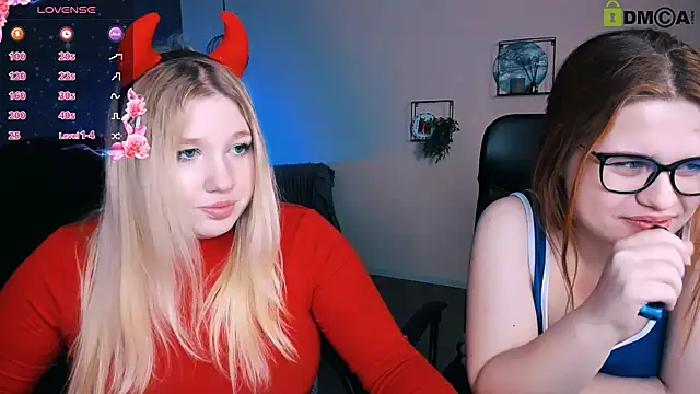 Snapshot of juli_kisss chatting on March 2025 01:57:01 AM juli kisss online show from March 2025 01:57:01 AM